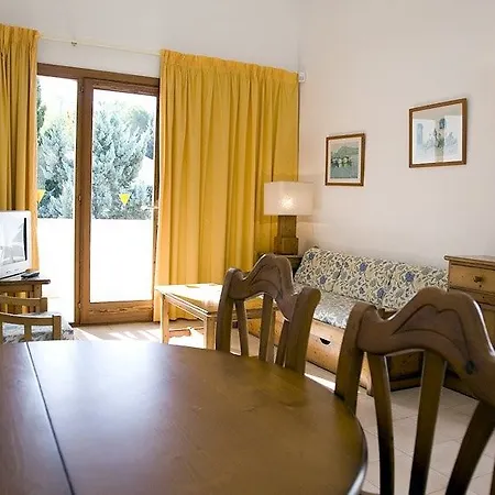 Leo Apartment *